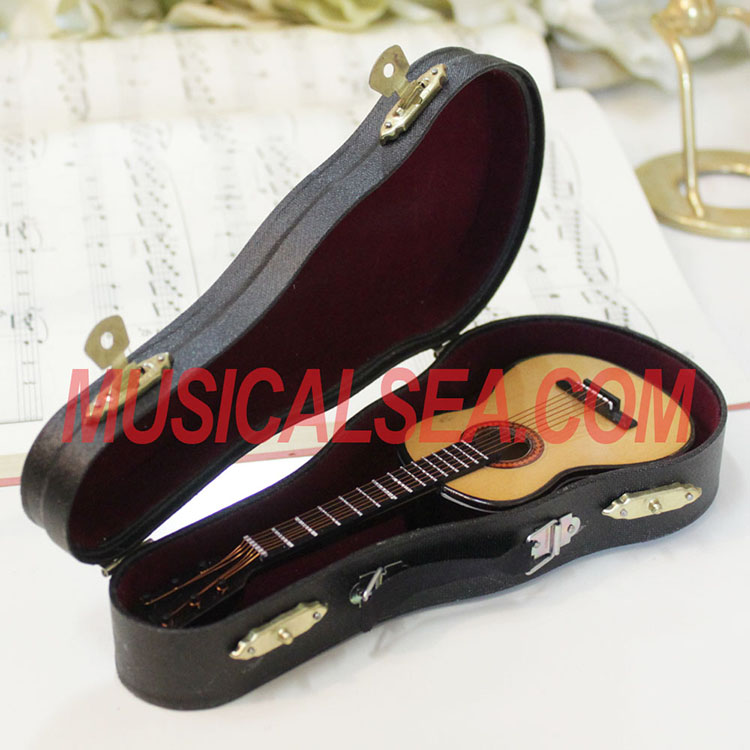 guitar replica
